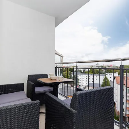 Apartment Sunrise Spacerowa By Renters